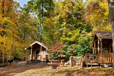 Round Pond log cabin